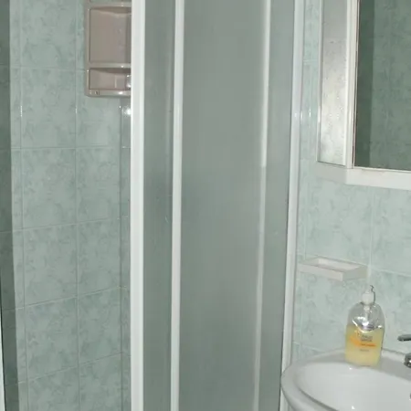 Dana - One Bedroom 2 Apartment Srima