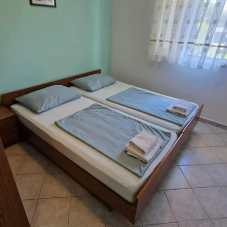 公寓 Dana - One Bedroom 2 *