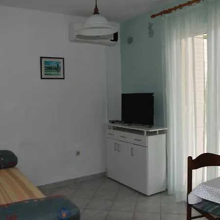 Dana - One Bedroom 2 * Srima